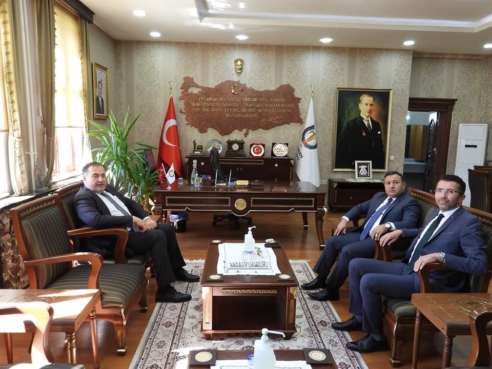 BELEDİYE BAŞKANIMIZ SAYIN ERTUNÇ GÜNGÖR İLÇE KAYMAKAMI ZİYARETİ
